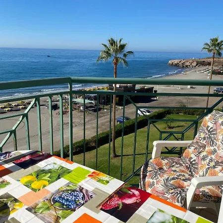 Costa Beachfront Апартаменты