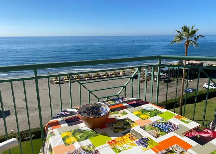 Apartment Costa Beachfront Torrox