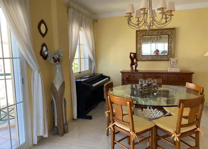 Costa Beachfront Apartment